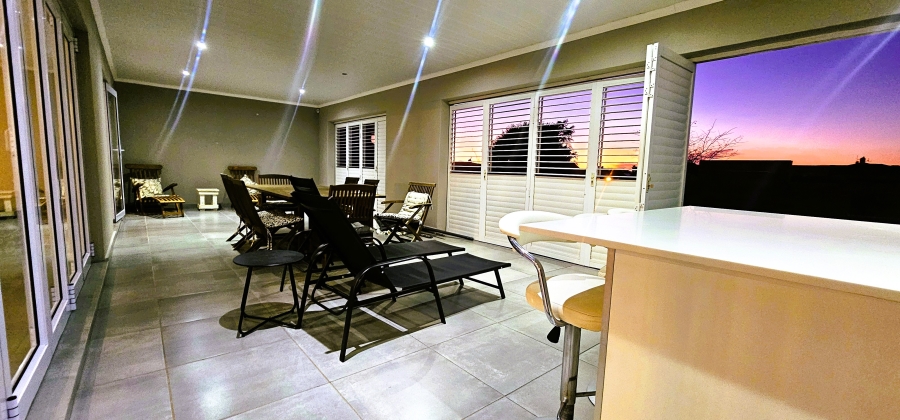 4 Bedroom Property for Sale in Myburgh Park Western Cape